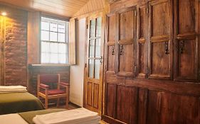 Casa da Praça Velha Guest House